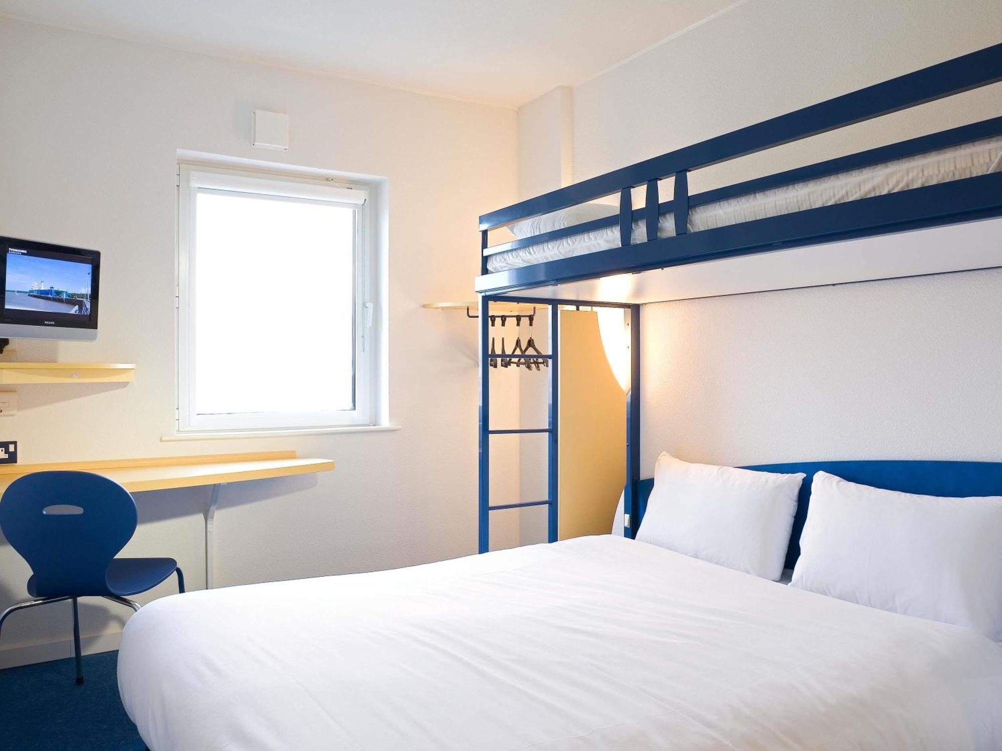 Ibis Budget Le Cannet Des Maures Le Cannet-des-Maures Kültér fotó