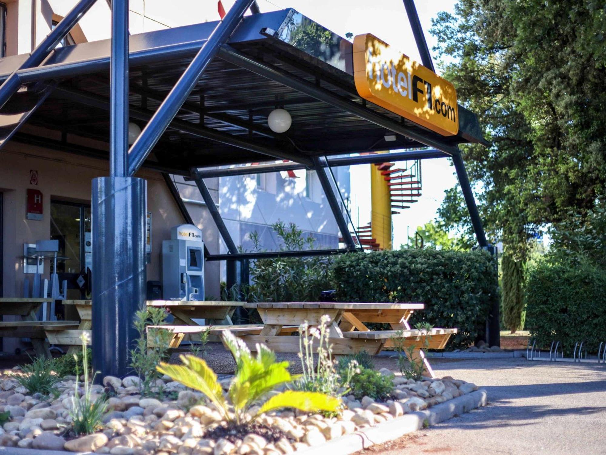 Ibis Budget Le Cannet Des Maures Le Cannet-des-Maures Kültér fotó