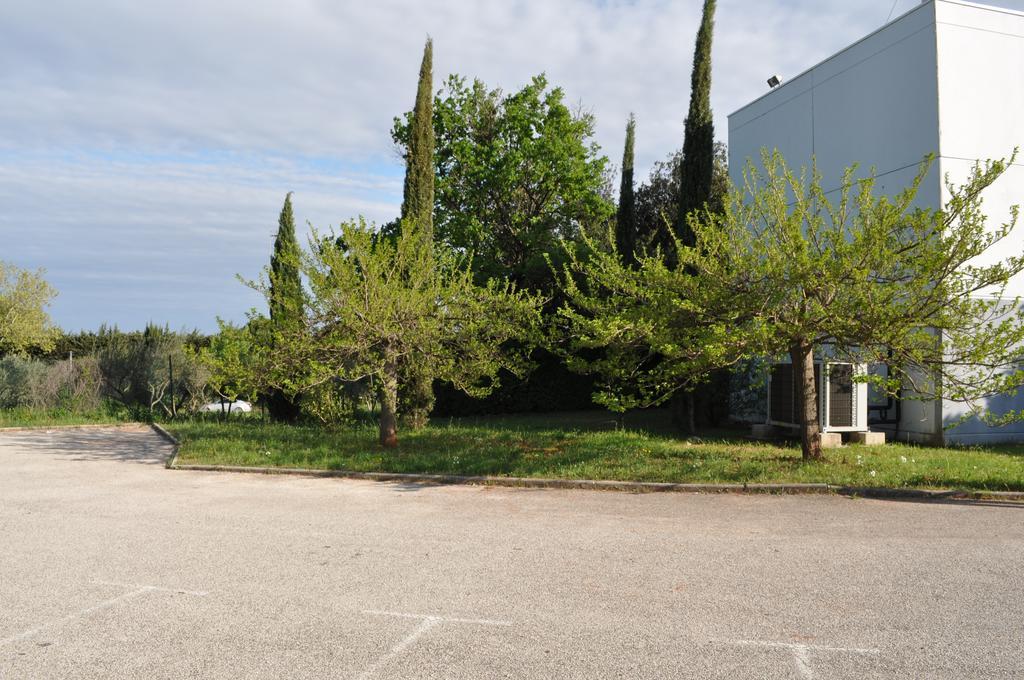 Ibis Budget Le Cannet Des Maures Le Cannet-des-Maures Kültér fotó